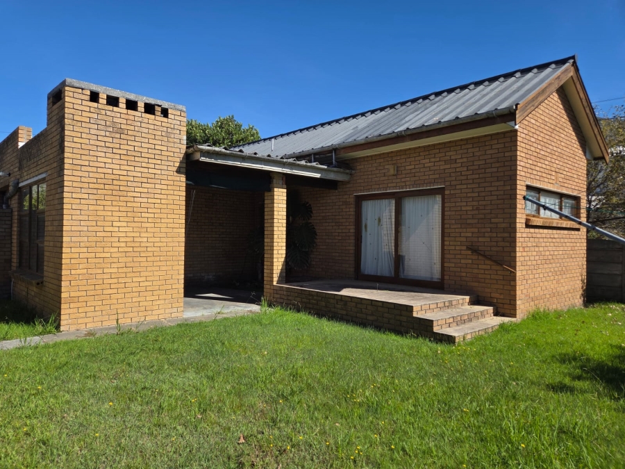 2 Bedroom Property for Sale in Kleinmond Western Cape